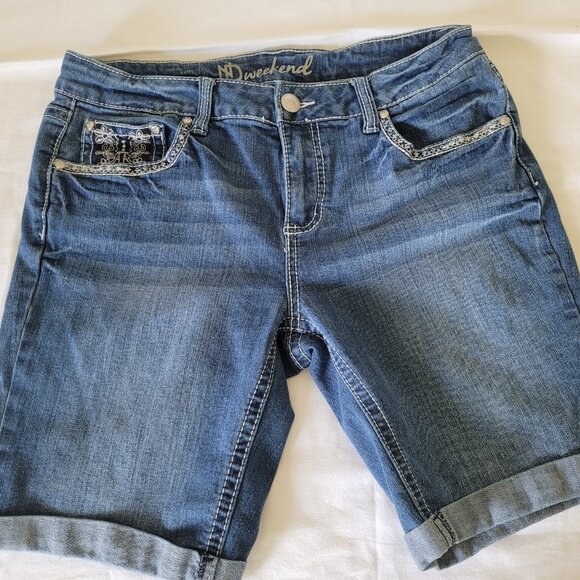 Blue Jean Womens Shorts Embellished Embroidered ND Weekend Size 10 - Picture 6 of 14